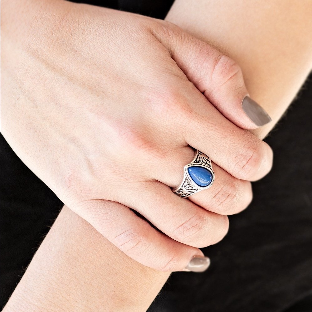 ❤️‍🔥5/$25❤️‍🔥 Zest of Intentions Blue Ring
